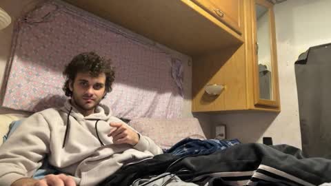 deafguyproud69 online show from March 17, 3:33 am