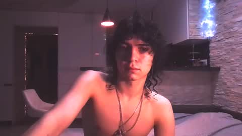 dean_raven online show from February 16, 11:45 pm