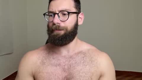 Snapshot of deanlek chatting on October 31, 8:43 pm Dean online show from October 31, 8:43 pm