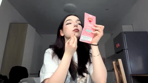 I am Hannah ntmu online show from December 14, 5:13 am