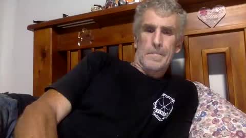 Snapshot of deanofflove2210 chatting on March 2, 8:38 am deanofflove2210 online show from March 2, 8:38 am