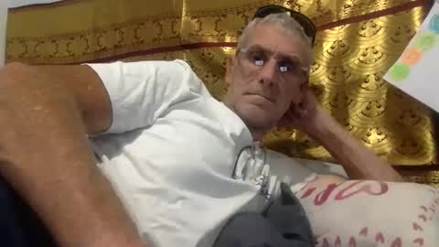 deanofflove221000 online show from February 21, 6:03 am