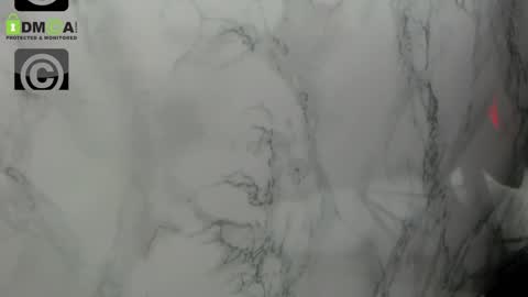 Elly online show from December 3, 9:55 am