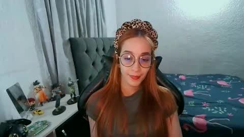 Snapshot of dear_juliet chatting on November 25, 1:16 am Juliet online show from November 25, 1:16 am