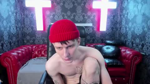 dearboyy_ online show from March 7, 9:12 pm