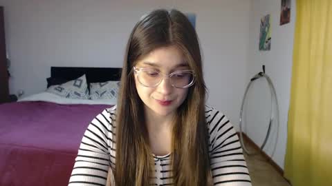 Snapshot of dearlilith6666 chatting on June 1, 8:32 pm dearlilith6666 online show from June 1, 8:32 pm