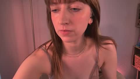 Snapshot of dearmoa chatting on May 29, 12:36 pm Moa . online show from May 29, 12:36 pm
