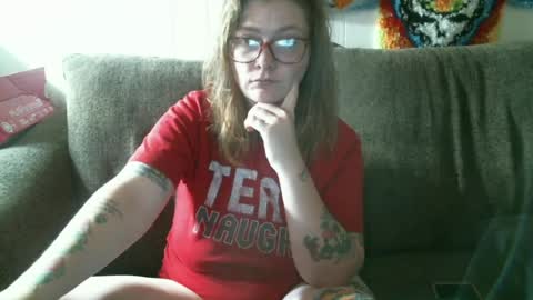 DEBBIE online show from June 19, 8:01 pm