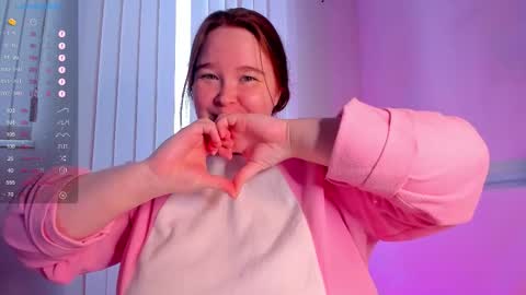 Snapshot of debbiewood chatting on January 13, 5:57 am DeboraDebbieDee online show from January 13, 5:57 am