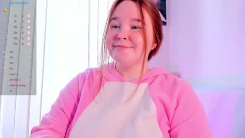 Snapshot of debbiewood chatting on March 2, 7:15 am DeboraDebbieDee online show from March 2, 7:15 am