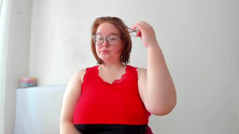 DeboraDebbieDee online show from May 19, 5:14 am
