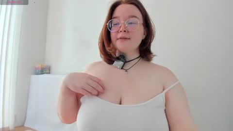 DeboraDebbieDee online show from August 6, 5:31 am