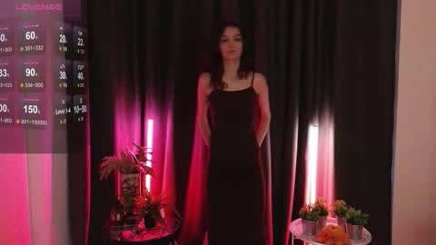 Snapshot of debihenks chatting on November 19, 5:13 pm Eva online show from November 19, 5:13 pm