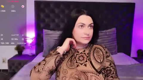 Snapshot of debinnyneanalover chatting on August 3, 10:32 am debinnyneanalover online show from August 3, 10:32 am