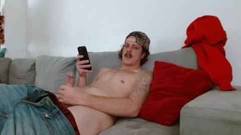 Snapshot of decentdick93 chatting on December 12, 3:27 pm Decentdick93 online show from December 12, 3:27 pm