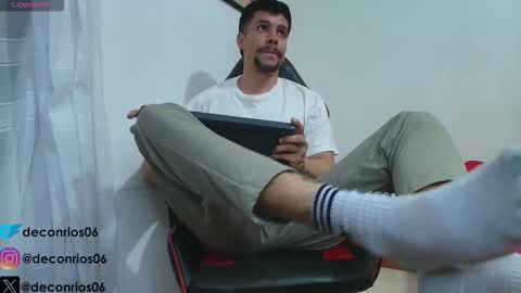 Santiago online show from November 8, 1:28 am