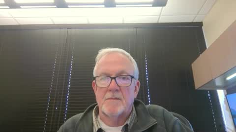 Snapshot of deeepocean chatting on January 15, 8:34 pm deeepocean online show from January 15, 8:34 pm