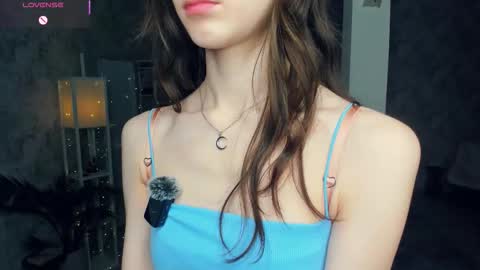 Amy online show from December 5, 7:21 pm