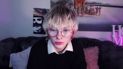 deficitt online show from January 28, 9:29 pm