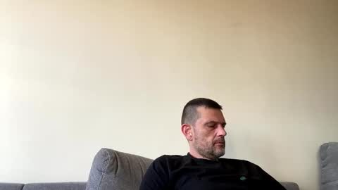 Snapshot of defloy chatting on November 12, 8:15 am Defloy online show from November 12, 8:15 am