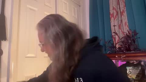 Tori online show from December 3, 12:40 am