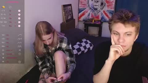 Snapshot of degradat1on chatting on December 5, 3:39 pm degradat1on online show from December 5, 3:39 pm