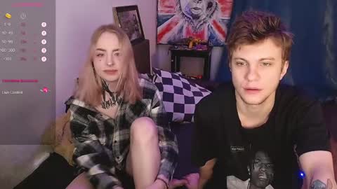 Snapshot of degradat1on chatting on December 8, 3:35 pm degradat1on online show from December 8, 3:35 pm