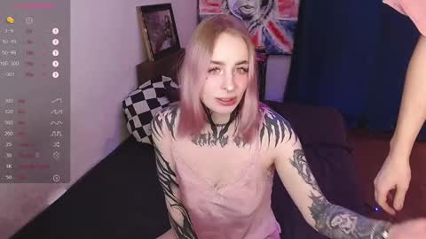 Snapshot of degradat1on chatting on December 12, 6:31 pm degradat1on online show from December 12, 6:31 pm