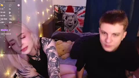 Snapshot of degradat1on chatting on January 7, 10:32 am degradat1on online show from January 7, 10:32 am