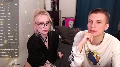 Snapshot of degradat1on chatting on March 9, 6:21 pm degradat1on online show from March 9, 6:21 pm