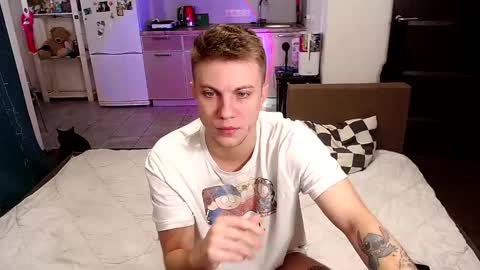 Snapshot of degradat1on chatting on October 12, 8:35 am degradat1on online show from October 12, 8:35 am