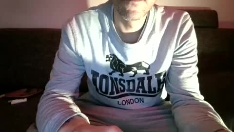 Snapshot of degrandis chatting on March 5, 11:01 pm Luka Magic online show from March 5, 11:01 pm