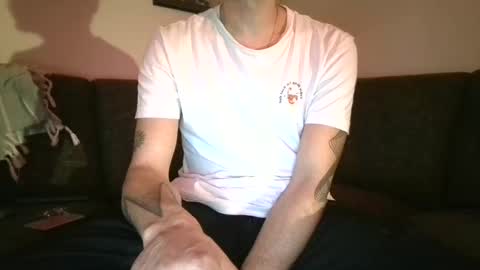 Snapshot of degrandis chatting on March 7, 11:02 pm Luka Magic online show from March 7, 11:02 pm