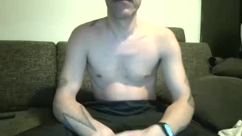 Snapshot of degrandis chatting on March 13, 6:58 pm Luka Magic online show from March 13, 6:58 pm