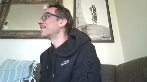 Snapshot of degrandis chatting on March 15, 8:53 am Luka Magic online show from March 15, 8:53 am