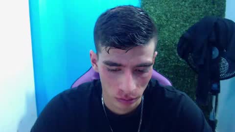 Snapshot of deiby_baby chatting on January 3, 9:26 pm DEIBY online show from January 3, 9:26 pm