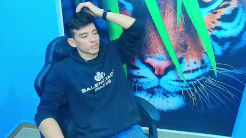 Snapshot of deiby_baby chatting on September 18, 7:38 pm DEIBY online show from September 18, 7:38 pm