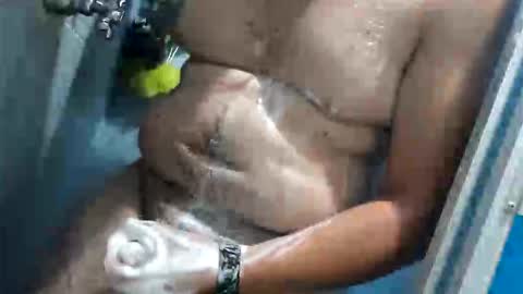 Snapshot of deif236 chatting on October 23, 2:33 am deif236 online show from October 23, 2:33 am