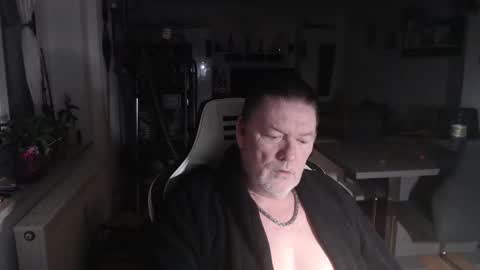 deinprinz2312 online show from March 10, 4:38 am