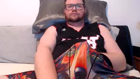 Snapshot of deise_dude chatting on February 12, 12:05 am Deise Dude online show from February 12, 12:05 am
