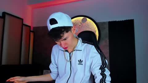 Snapshot of deivid_oficial20 chatting on November 5, 7:47 pm Deivid online show from November 5, 7:47 pm