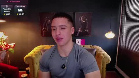 Snapshot of deivid_parker chatting on May 14, 2:02 pm Deivid online show from May 14, 2:02 pm