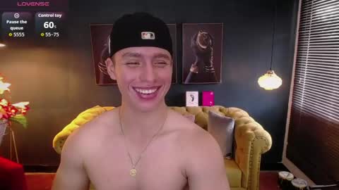 Snapshot of deivid_parker chatting on May 23, 3:38 pm Deivid online show from May 23, 3:38 pm