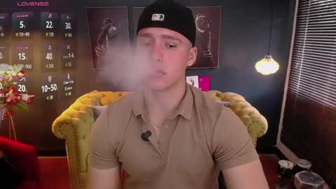 Snapshot of deivid_parker chatting on May 26, 1:51 pm Deivid online show from May 26, 1:51 pm