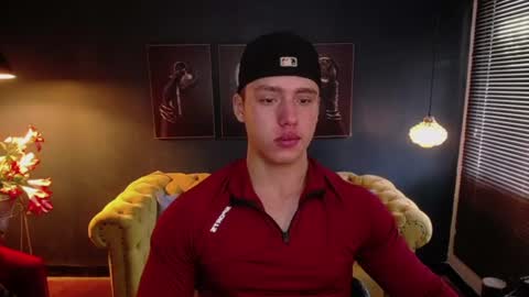 Snapshot of deivid_parker chatting on June 14, 1:35 pm Deivid online show from June 14, 1:35 pm