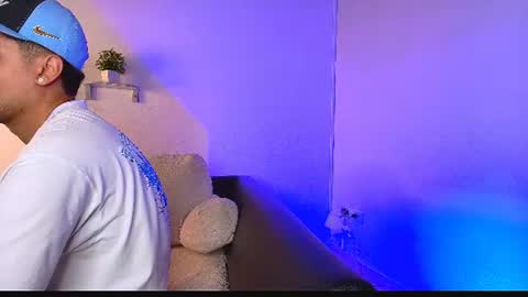 Snapshot of deivy_gram chatting on July 1, 1:40 am DEIVY online show from July 1, 1:40 am