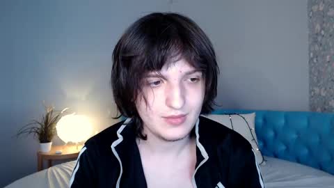 Alex online show from May 4, 8:38 pm