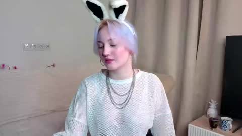 Snapshot of delciepfost chatting on November 25, 5:18 am Rana online show from November 25, 5:18 am