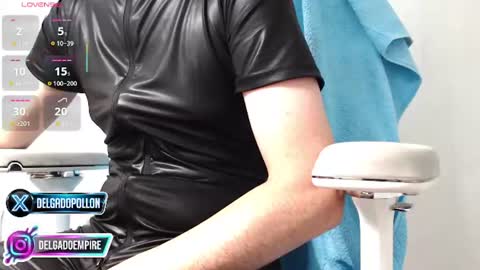 Snapshot of delgadopollon_1991 chatting on June 20, 11:35 am Mster X online show from June 20, 11:35 am