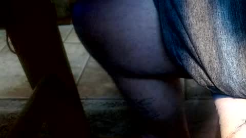 Snapshot of delgondahntelius chatting on September 27, 4:01 pm delgondahntelius online show from September 27, 4:01 pm